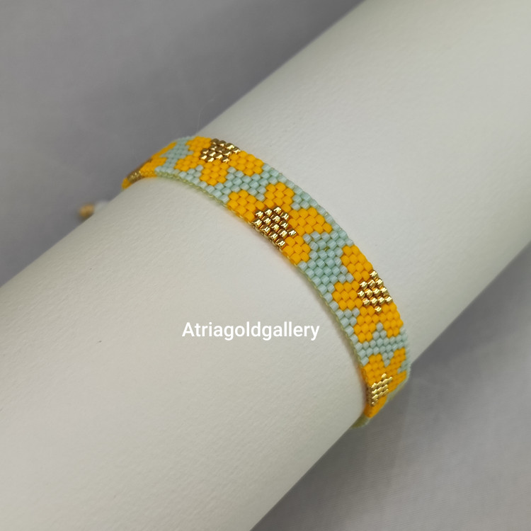 دستبند میوکی طرح گل