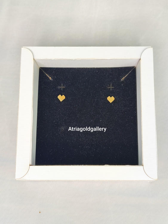 گوشواره میخی